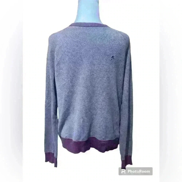 Very soft long sleeve sweater. Men’s small. Mild use. No rips, or holes. - Picture 1 of 3